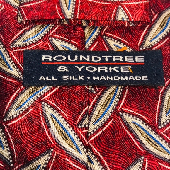 Roundtree & Yorke Handmade 100% Silk Tie - Picture 3 of 3